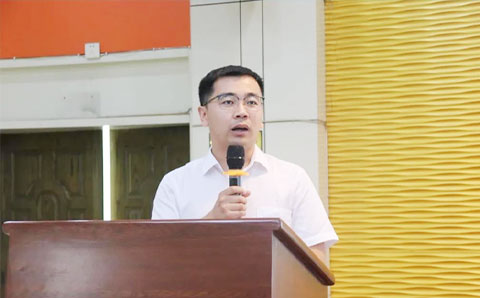 城望集團(tuán)總裁王廣慶受邀為東阿經(jīng)濟(jì)開(kāi)發(fā)區(qū)“跬步”論壇作產(chǎn)業(yè)基金專題講座